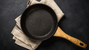 Maintain non stick cookware