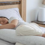 How to Sleep With a Pregnancy Pillow